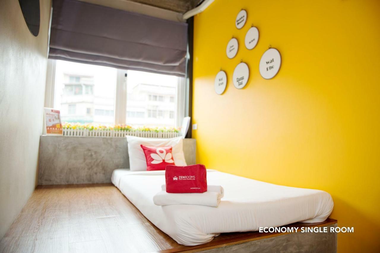 Zen Rooms Damrongrak Road Bangkok Luaran gambar